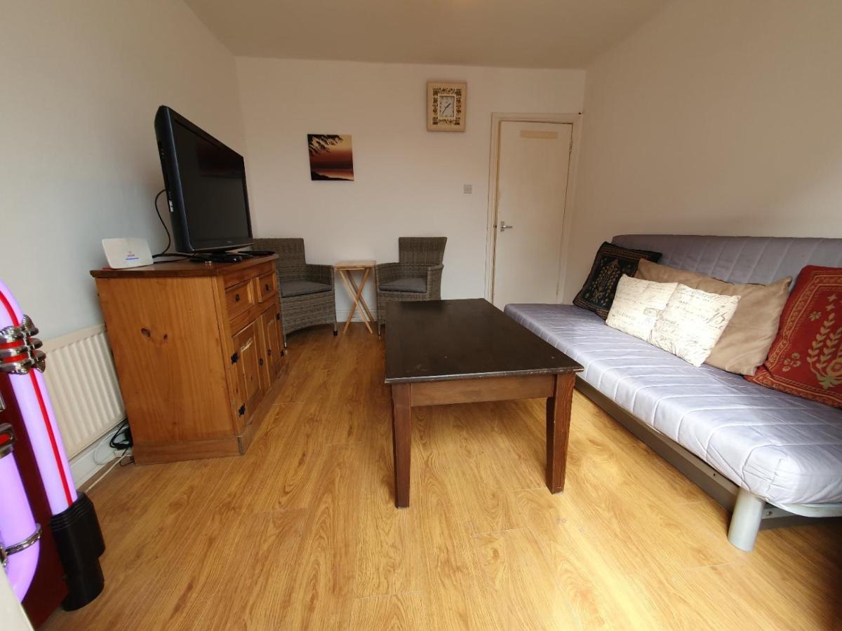 63B Willesden Lane Two Bed Apartment Лондон Екстериор снимка